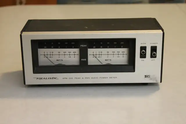 Realistic APM- 200 Analog Stereo Audio Power Meter
