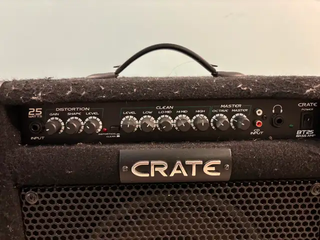 Crate BT25 Bass Amp - Photo 2