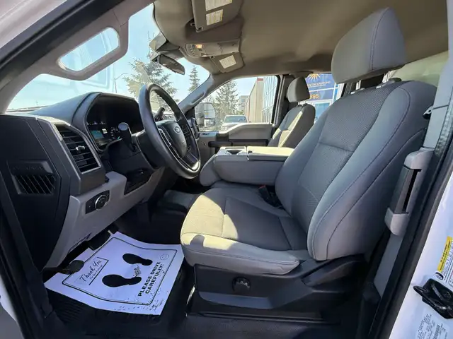2020 Ford F 350 XLT - WORK CAP - Photo 10