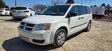 2009 Dodge Grand Caravan SE Passenger van Stow N' Go - runs like