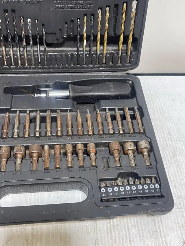 Drill Bit Set - Photo 2