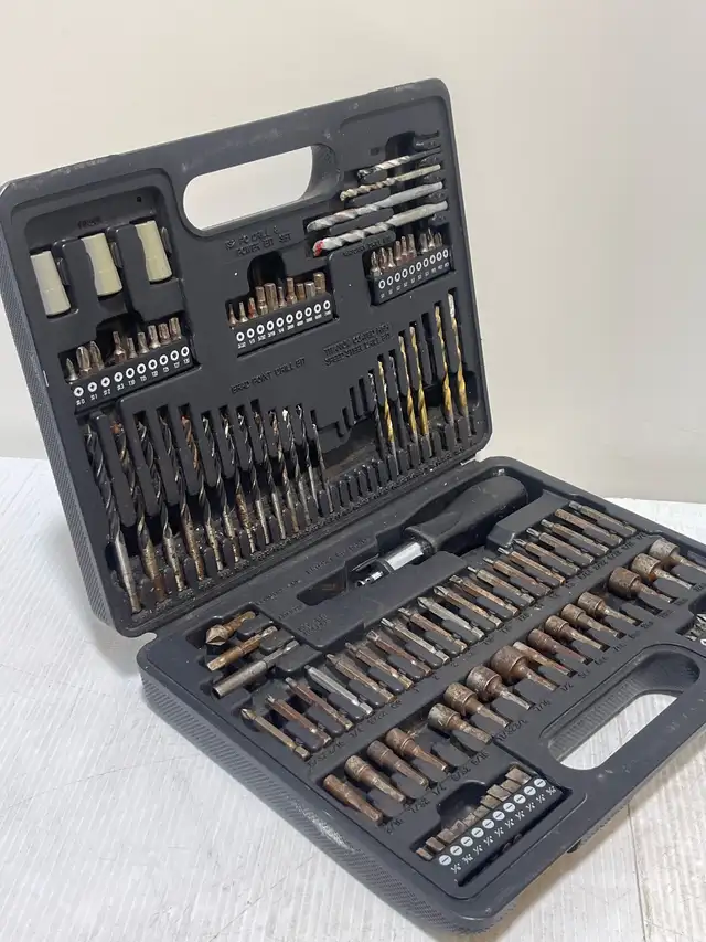 Drill Bit Set - Photo 7