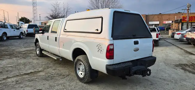 2012 Ford Super Duty F-250 SRW 4x4 - 4 Door - 8FT Box - Tow pack - Photo 5