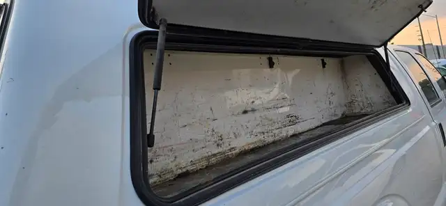 2012 Ford Super Duty F-250 SRW 4x4 - 4 Door - 8FT Box - Tow pack - Photo 10