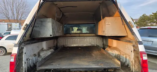 2014 Ford Super Duty F-350 SRW 4x4 - 4 Door - 8FT Box - Tow pack - Photo 6