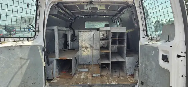2011 Ford Econoline Cargo Van Commercial E-350 Genorator! - Photo 7