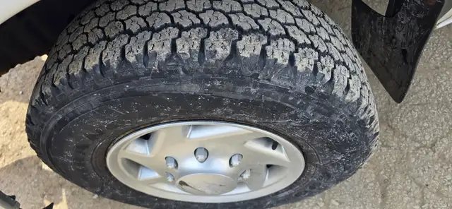 2011 Ford Econoline Cargo Van Commercial E-350 Genorator! - Photo 11