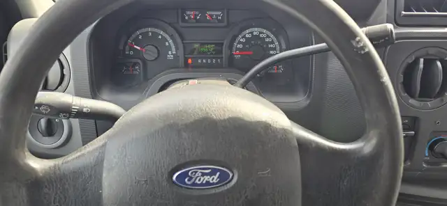 2011 Ford Econoline Cargo Van Commercial E-350 Genorator! - Photo 14