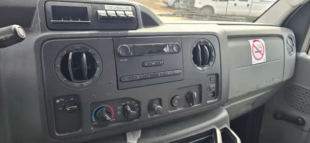 2011 Ford Econoline Cargo Van Commercial E-350 Genorator! - Photo 15