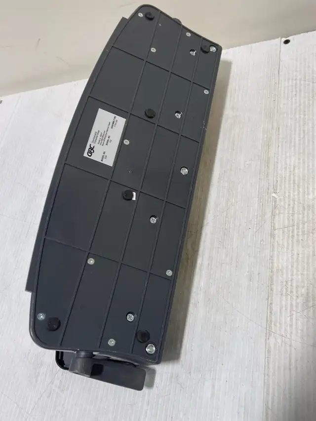 GBC CombBind C50 is perfect for all your binding needs - Photo 8