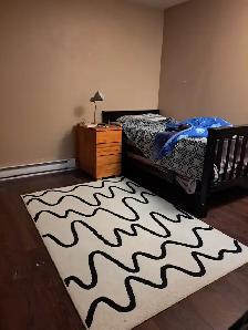 Large room for rent