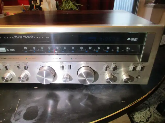 Sansui  G-5700   FM-AM stereo receiver vintage - Photo 3