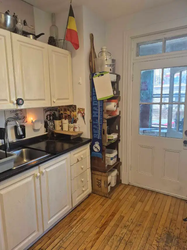 Room and Office space to rent near University Laval - Photo 7