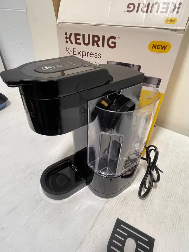 Keurig K-Express Essentials with original box