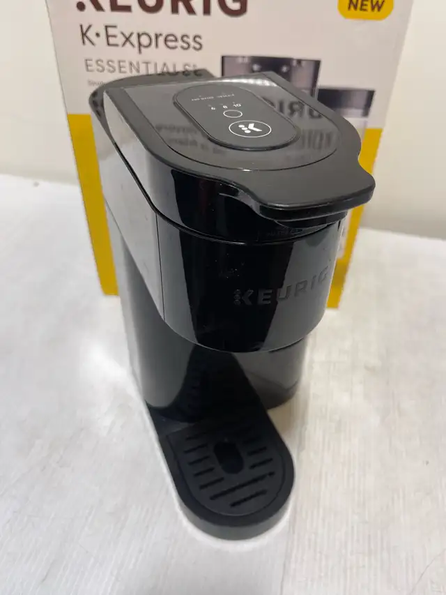 Keurig K-Express Essentials with original box - Photo 5
