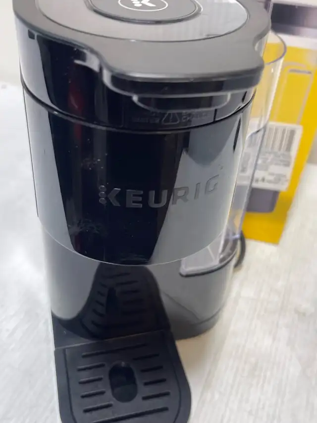 Keurig K-Express Essentials with original box - Photo 6