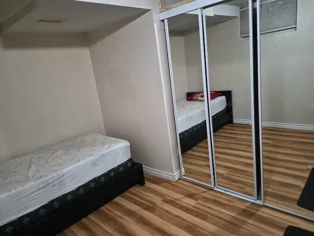 Private Room - McMaster Hamilton Now