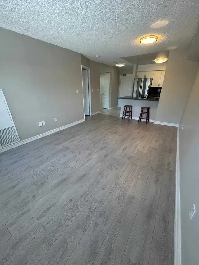 1 Bed   1 Bath Condo for Rent - Photo 3