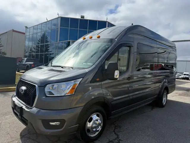 2022 Ford Transit Passenger Wagon Transit T-350 - Passenger - Photo 3