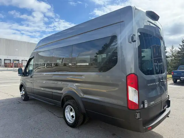 2022 Ford Transit Passenger Wagon Transit T-350 - Passenger - Photo 8