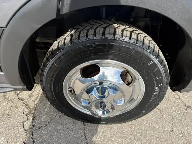 2022 Ford Transit Passenger Wagon Transit T-350 - Passenger - Photo 9