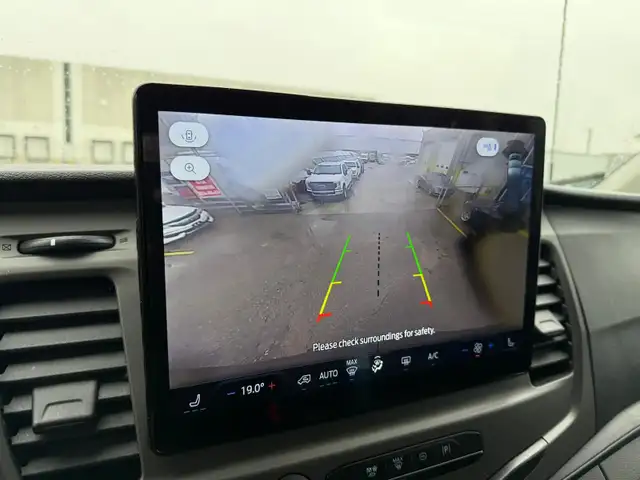 2022 Ford Transit Passenger Wagon Transit T-350 - Passenger - Photo 15