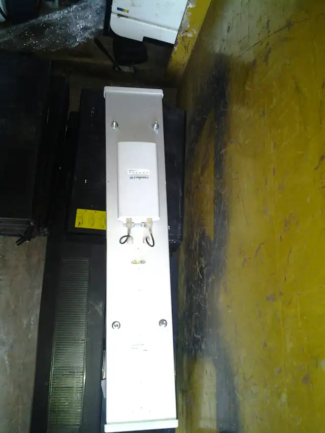 Ubiquiti rocket m5   Ubiquiti UISP airMAX 5GHz 19dBi 120deg 2x2 - Photo 4