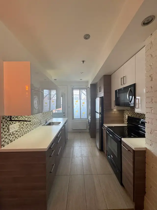 Charmant 4 1/2 au cœur du quartier La Petite-Patrie - Photo 4