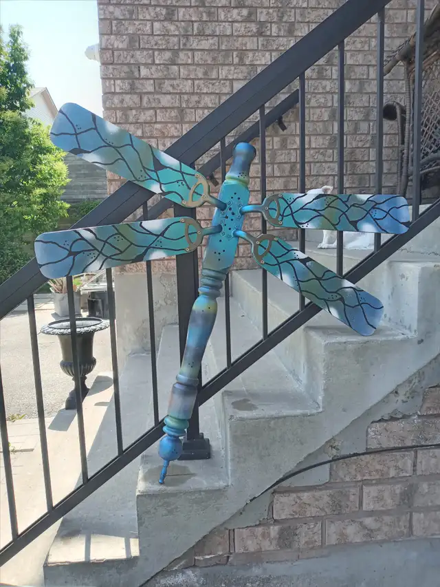 Newly created One of a kind Dragonfly, - Photo 4