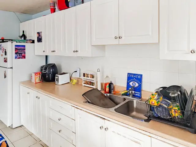 3 Bedroom for Lease Rent Waterloo Walk to University UW WLU 5.1 - Photo 5