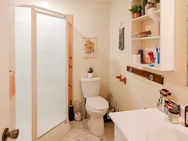 3 Bedroom for Lease Rent Waterloo Walk to University UW WLU 5.1 - Photo 10