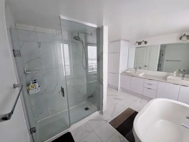 Daily nightly weekly room for rent Keele Wilson Downsview Park - Photo 5