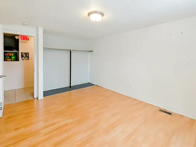 Several Private Rooms for Lease Rent Waterloo Walk to UW WLU 5.1 - Photo 7