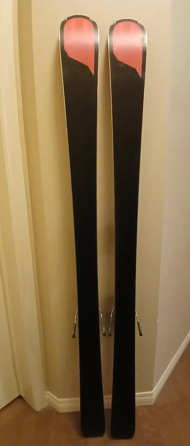 Rossignol skis. - Photo 2