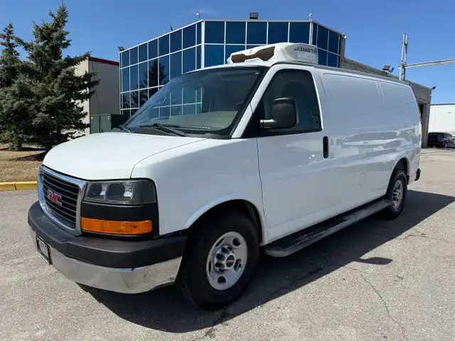 2015 GMC Savana Cargo Van SAVANA - REEFER