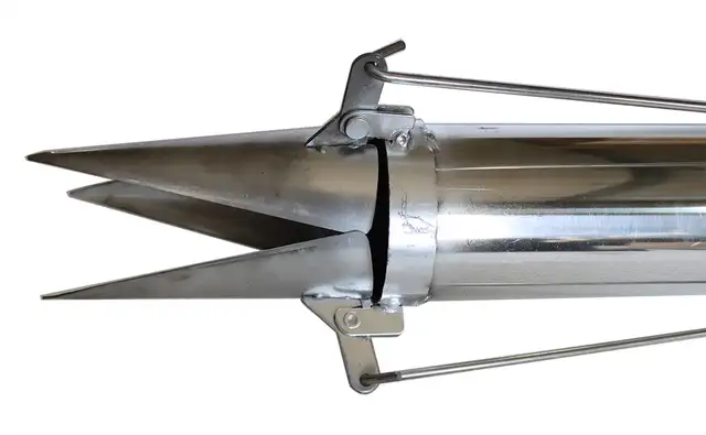 Used Single Shank Hand-Held Seedling Transplanting Tool 027283 - Photo 5