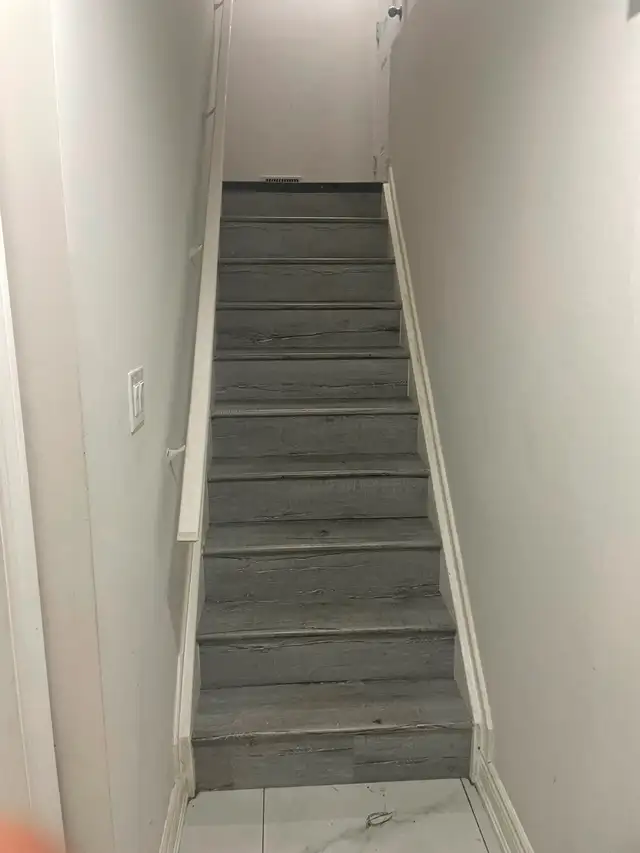 Basement for rent near Queen and  Chinguacousy Brampton - Photo 3