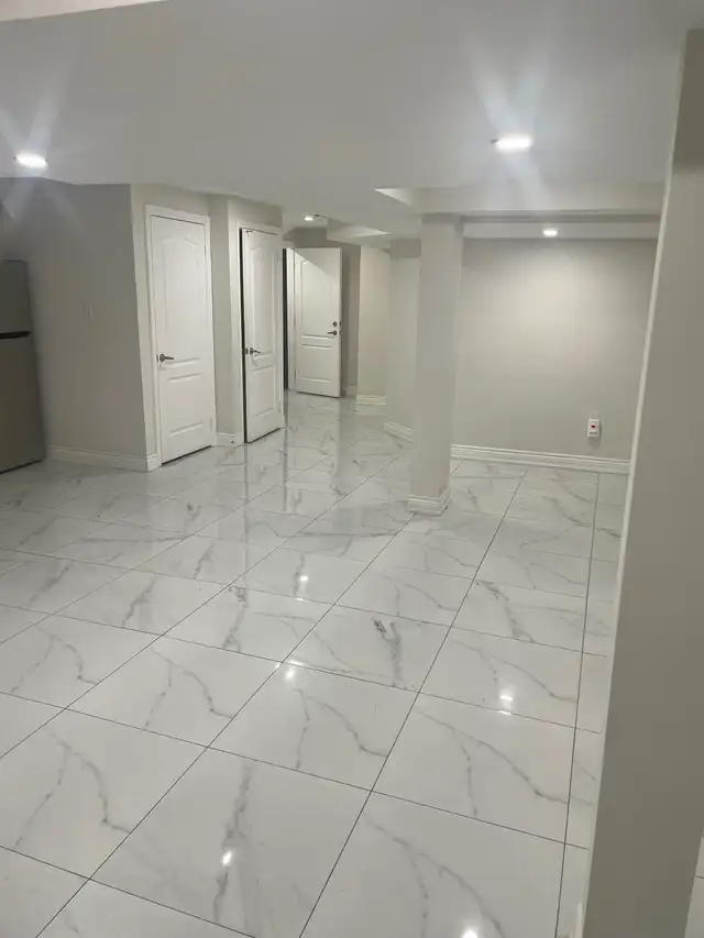 Basement for rent near Queen and  Chinguacousy Brampton - Photo 8
