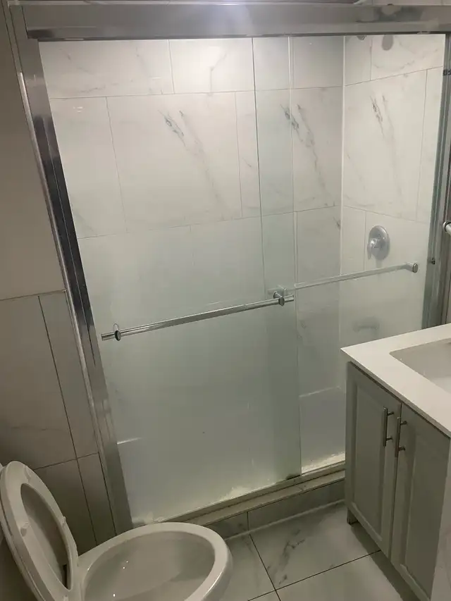 Basement for rent near Queen and  Chinguacousy Brampton - Photo 9