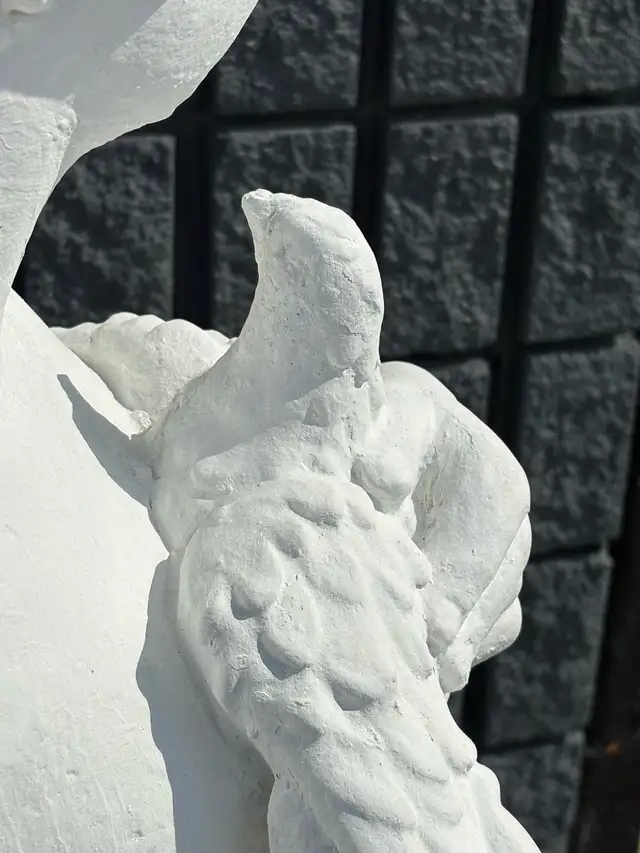 54" Classical Maiden Statue w/ Dove Concrete Garden - Photo 7