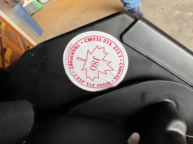 Infant Car Seat - Photo 6