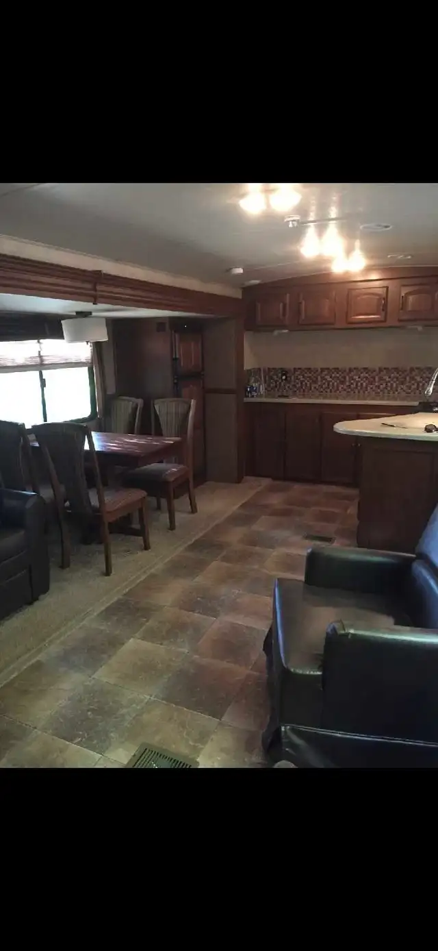 Rhona Lake lot with camper - Photo 4