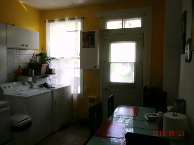 4 ½ à louer – Verdun (Rue Gordon) – RDC   Cour   Stationnement - Photo 4