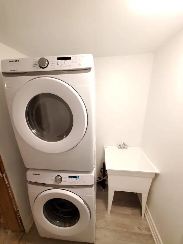 2 Bedroom Basement For Rent! - Photo 4