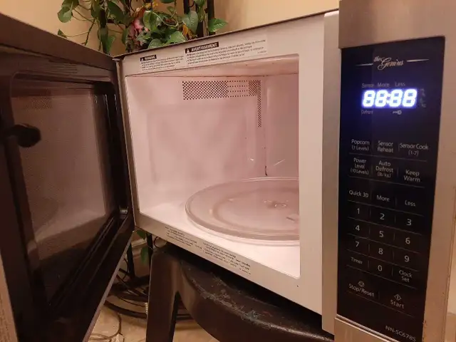 microwave for sale - Photo 2