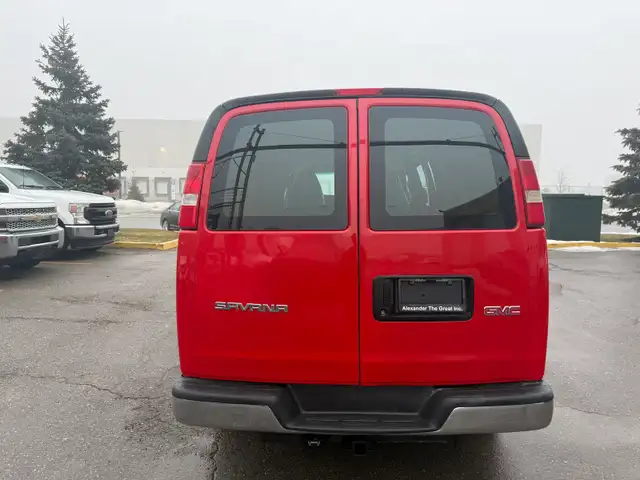 2015 GMC Savana Cargo Van CARGO - Photo 9