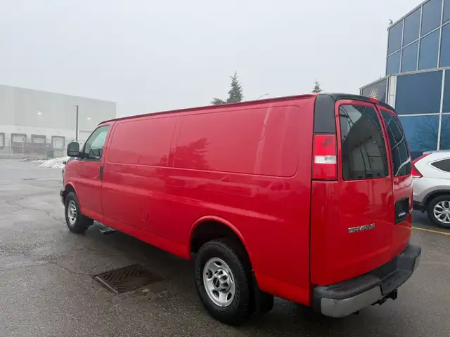 2015 GMC Savana Cargo Van CARGO - Photo 11