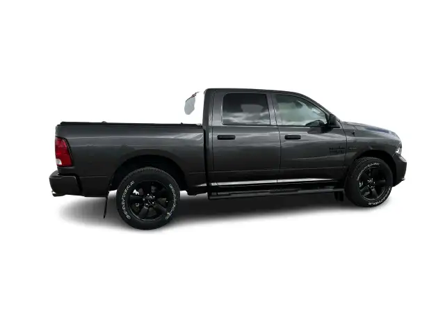 2022 Ram RAM 1500 Classic Crew Cab 4x4 (DS) ST (140.5 WB 5'7 Box - Photo 14