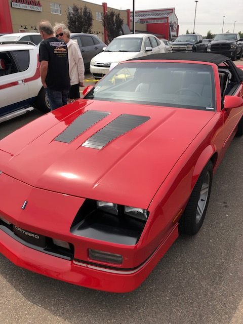 1988 Camaro Iroc Z Convertible - Photo 3