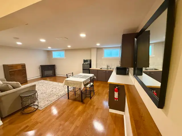 LACOMBE FURNISHED BASEMENT SUITE $1,125